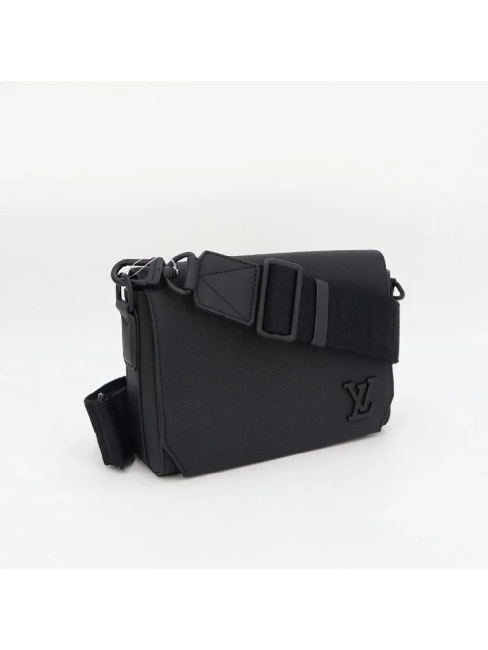 Louis Vuitton Takeoff Messenger Shoulder